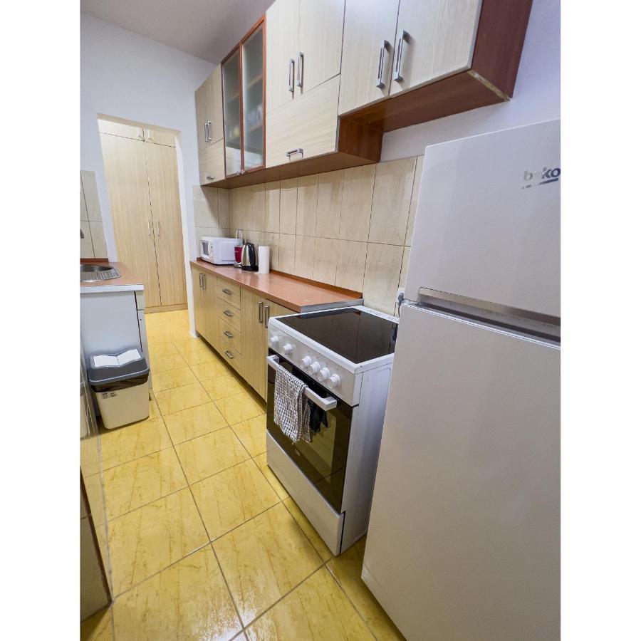 Apartment Flex 7 Podgorica Buitenkant foto
